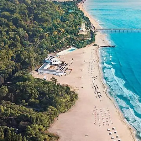 4 City's Sights And * Burgas